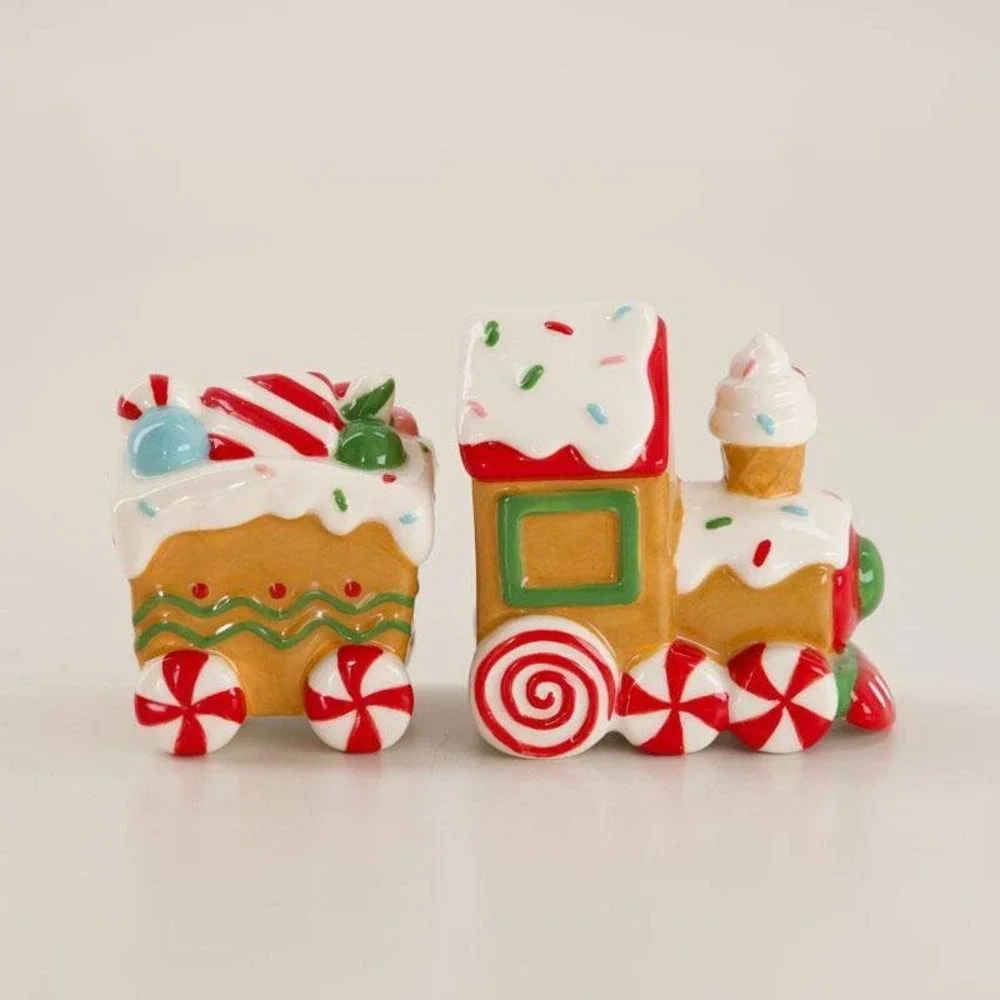 Gingerbread Train Salt and Pepper Set-Cracker Barrel Exclusive VHTF